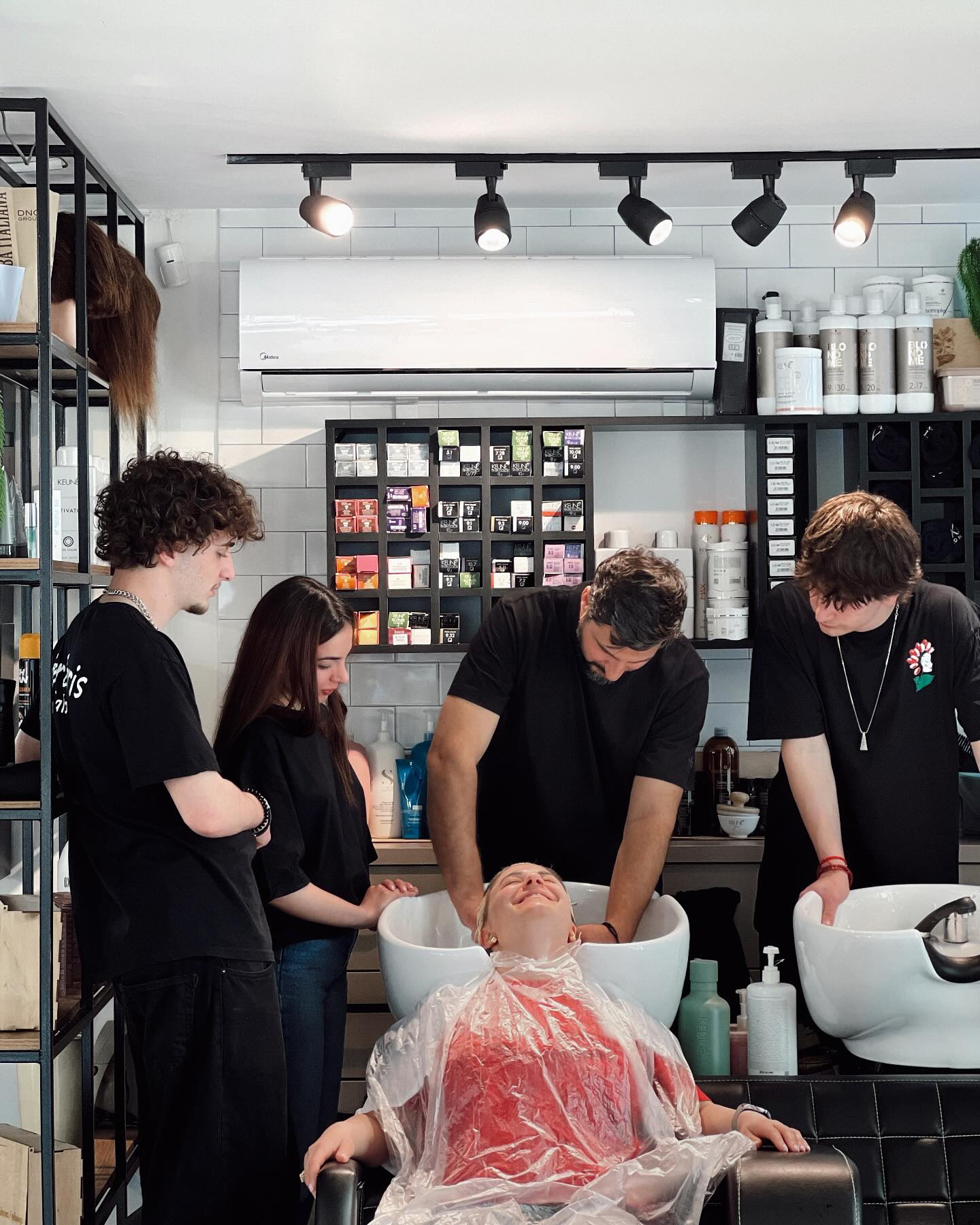 ბერბერის აკადემიის სასწავლო კურსები – დაიწყეთ კარიერა სილამაზის ინდუსტრიაში